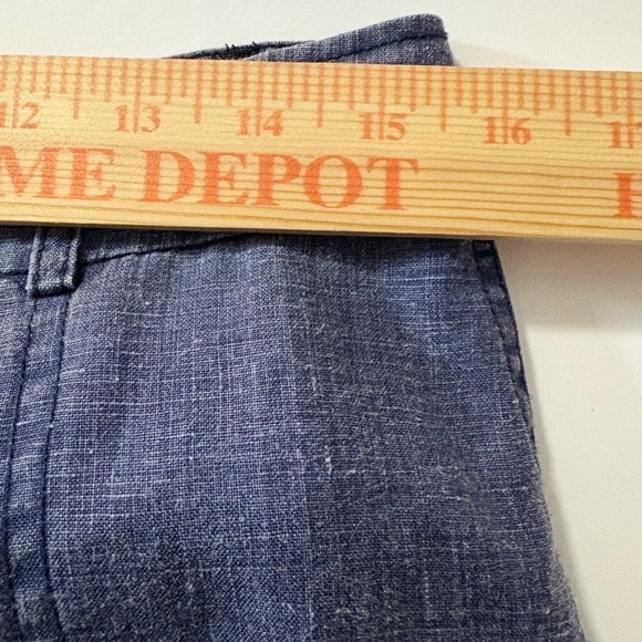 Tommy Bahama Blue Washed Linen Cargo Cropped Pants. Front, Back Pockets, Zipper - Picture 6 of 11